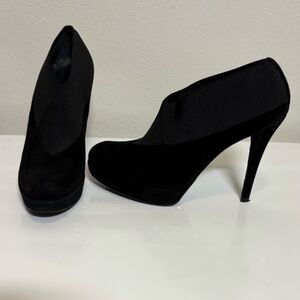 Stuart Weitzman, Kilgore, black platform, 4 3/4 inch heeled suede booties